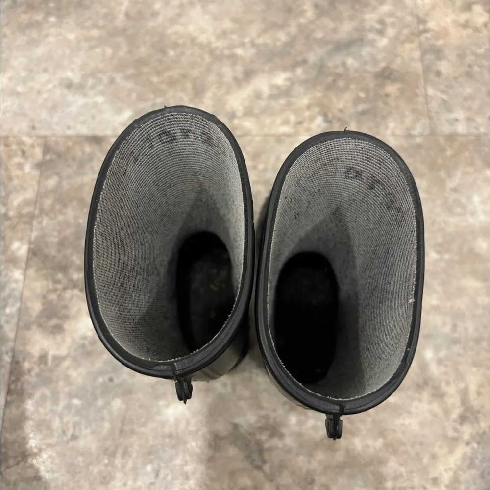 Kamik Classic Black Waterproof Boots Size 6